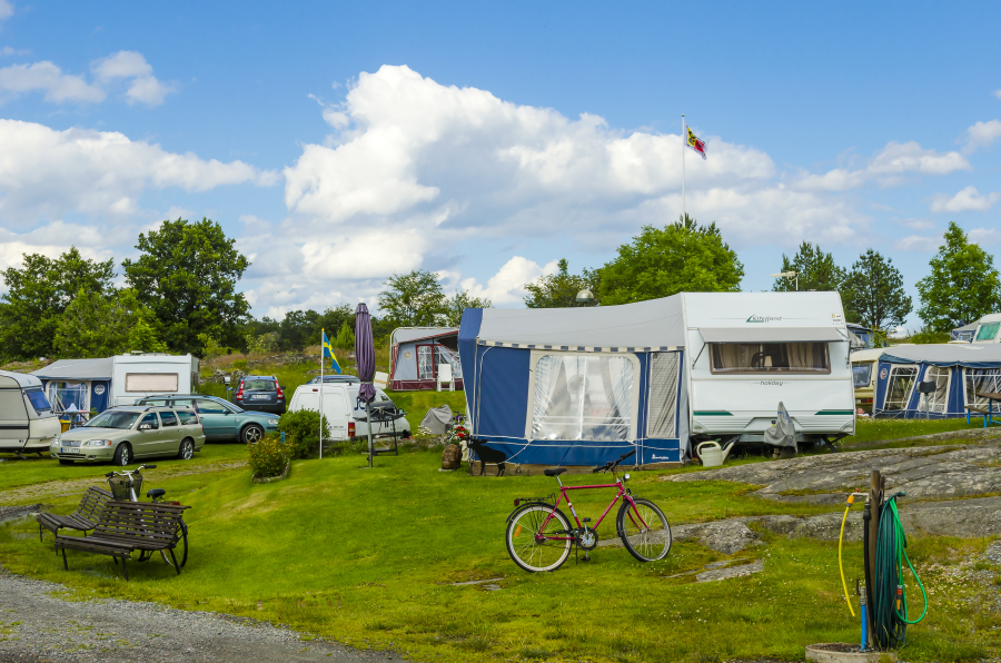 caravane dans camping